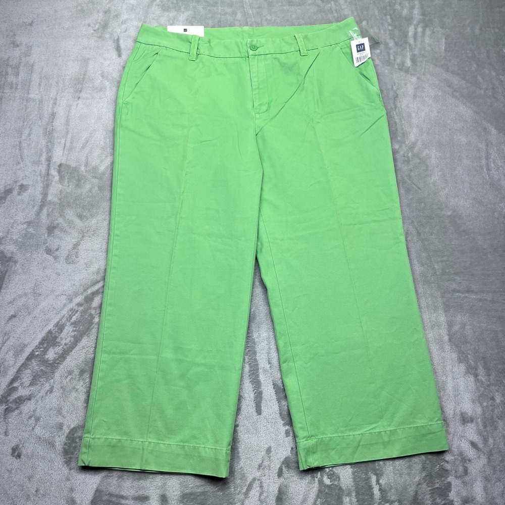 Cotton Wide-Leg Capri Pants in Bright Green